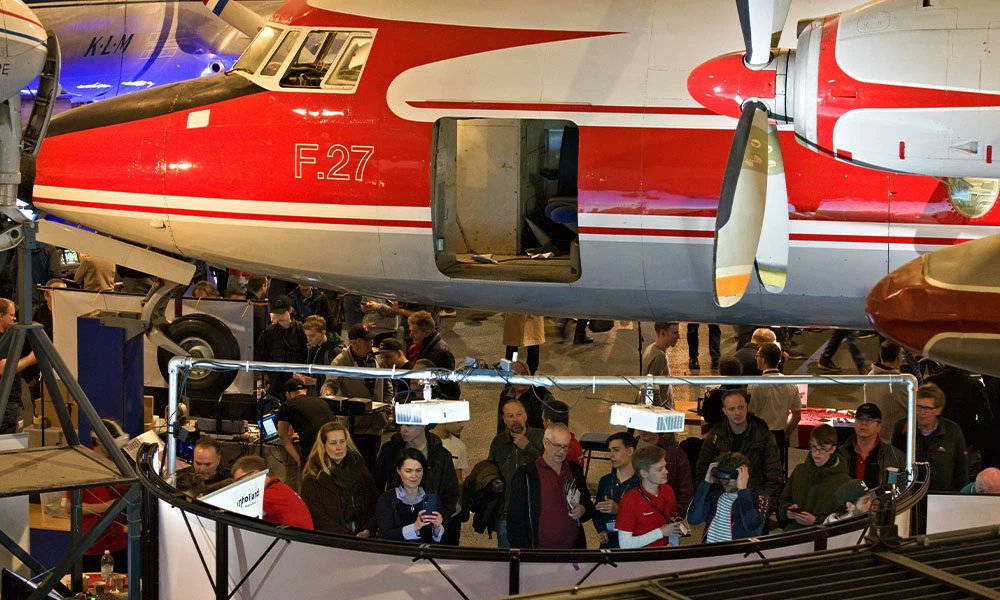 ThresholdXP's tweet card. Tickets for the upcoming FlightSimWeekend 2025 are now on sale! This annual event will take place at the Aviodrome Aviation Museum in Lelystad, the Netherlands [...] - Threshold: Question the Answers.