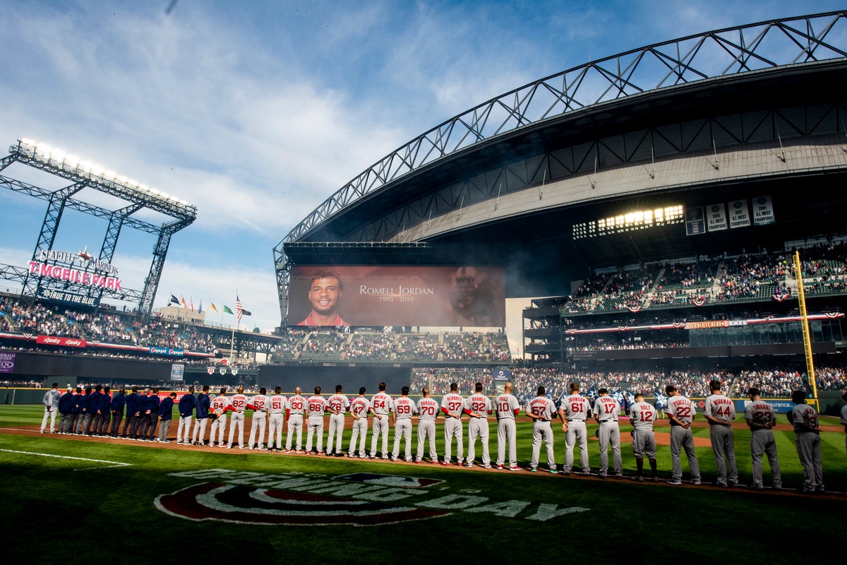 BLAKESWIHART_1's tweet card. Months later, Diamondbacks utility player and those closest to New Mexico running back share their heartache in hopes of helping others.