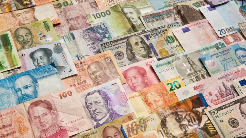 rendabasicacat's tweet card. El profesor Daniel Raventós de la Facultad de Economía de la Universidad de Barcelona conversa sobre la renta básica universal, un experimento social que comienza a probarse en el mundo y ha tomado...