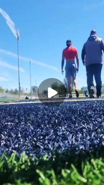 dburns26's tweet card. Dechon Burns (@dbusc26) • Instagram reel