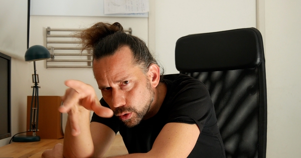 lederapeur's tweet card. J'ai besoin de soutien financier pour créer un "seul en scène" humoristique et pédagogique sur les textes de rap