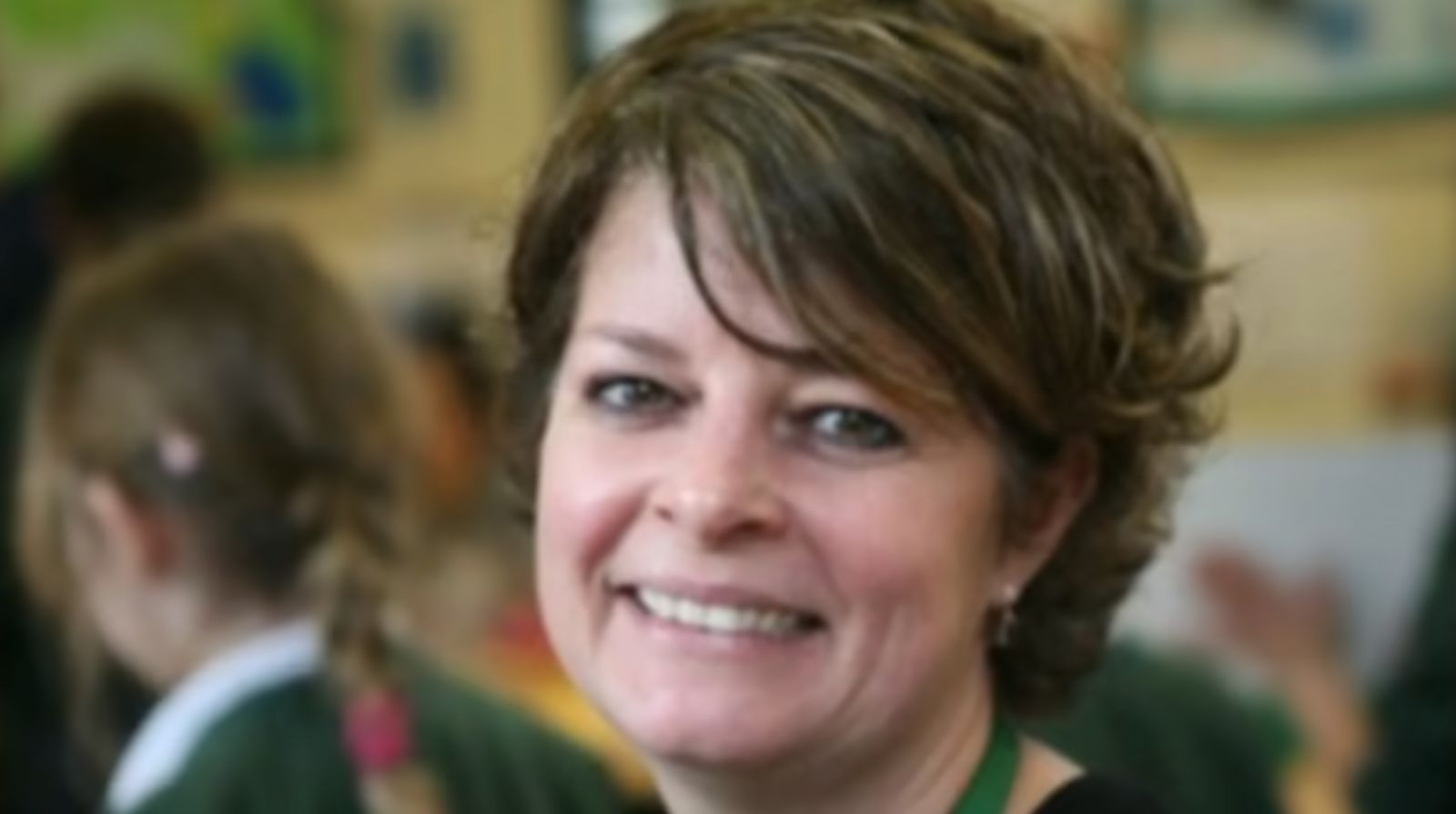 itvnews's tweet card. Flora Cooper, head of the John Rankin schools in Newbury, made the choice after the Caversham Primary School head, Ruth Perry died. | ITV News Meridian