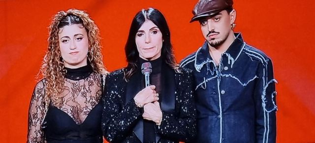 gioca63's tweet card. 𝐀𝐜𝐡𝐢𝐥𝐥𝐞 𝐋𝐚𝐮𝐫𝐨 𝐞 𝐏𝐚𝐨𝐥𝐚 𝐈𝐞𝐳𝐳𝐢 𝐬𝐨𝐧𝐨 𝐫𝐢𝐦𝐚𝐬𝐭𝐢 𝐜𝐨𝐧 𝐮𝐧 𝐬𝐨𝐥𝐨 𝐜𝐨𝐧𝐜𝐨𝐫𝐫𝐞𝐧𝐭𝐞 𝐢𝐧 𝐠𝐚𝐫𝐚. 𝐑𝐨𝐛 𝐜𝐨𝐧𝐭𝐢𝐧𝐮𝐚 𝐚 𝐬𝐭𝐮𝐩𝐢𝐫𝐞 𝐜𝐨𝐧 𝐢𝐥 𝐬𝐮𝐨...