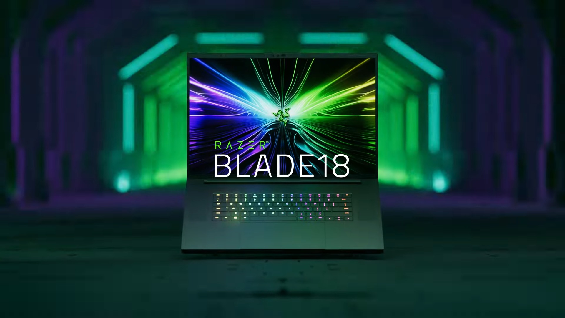 nauzetjesus_'s tweet card. Razer ha lanzado su laptop de juegos insignia, el Blade 18, que cuenta con un procesador Intel de alta gama y la GPU RTX de NVIDIA, marcando el comienzo de
