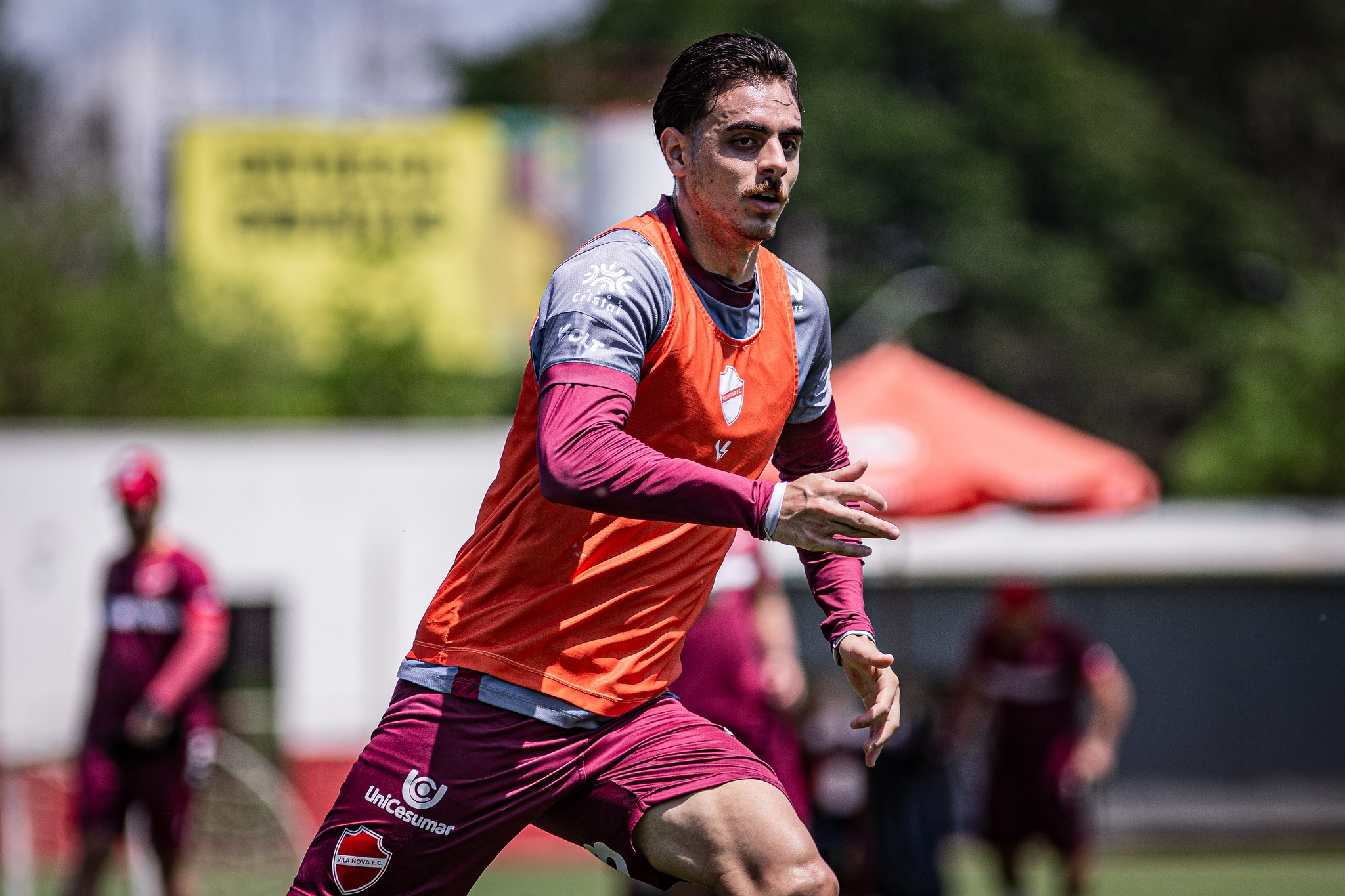 nathfreitasjor's tweet card. Jogadores que estavam emprestados assinam em definitivo com o Tigre