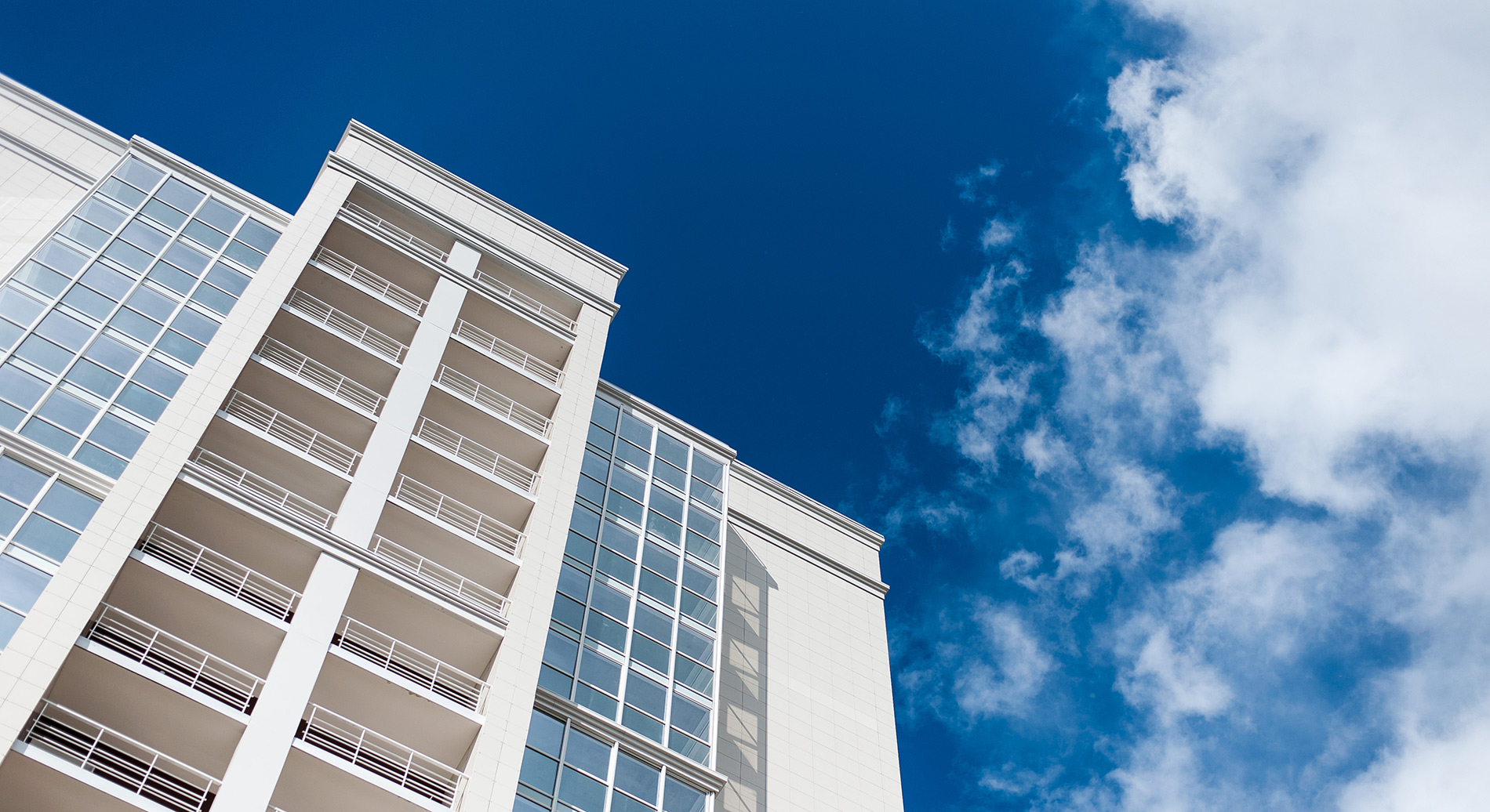 manageyrblock's tweet card. Darren Bagnall from Manage Your Block explains the difference between Leasehold and Freehold.