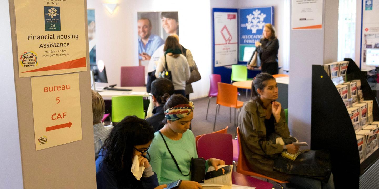 InformationsSF's tweet card. Le projet de loi de finances pour 2026 prévoit de fermer l’accès à l’aide personnalisée au logement pour les étudiants ne venant pas de l’Union européenne. Cette mesure compliquerait grandement la...