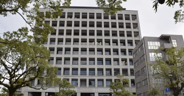 kyodo_official's tweet card. 21日午前9時40分ごろ、宮崎県延岡市古城町の宮田憲二さん（87）方で、男女3人が意識のない状態で倒...