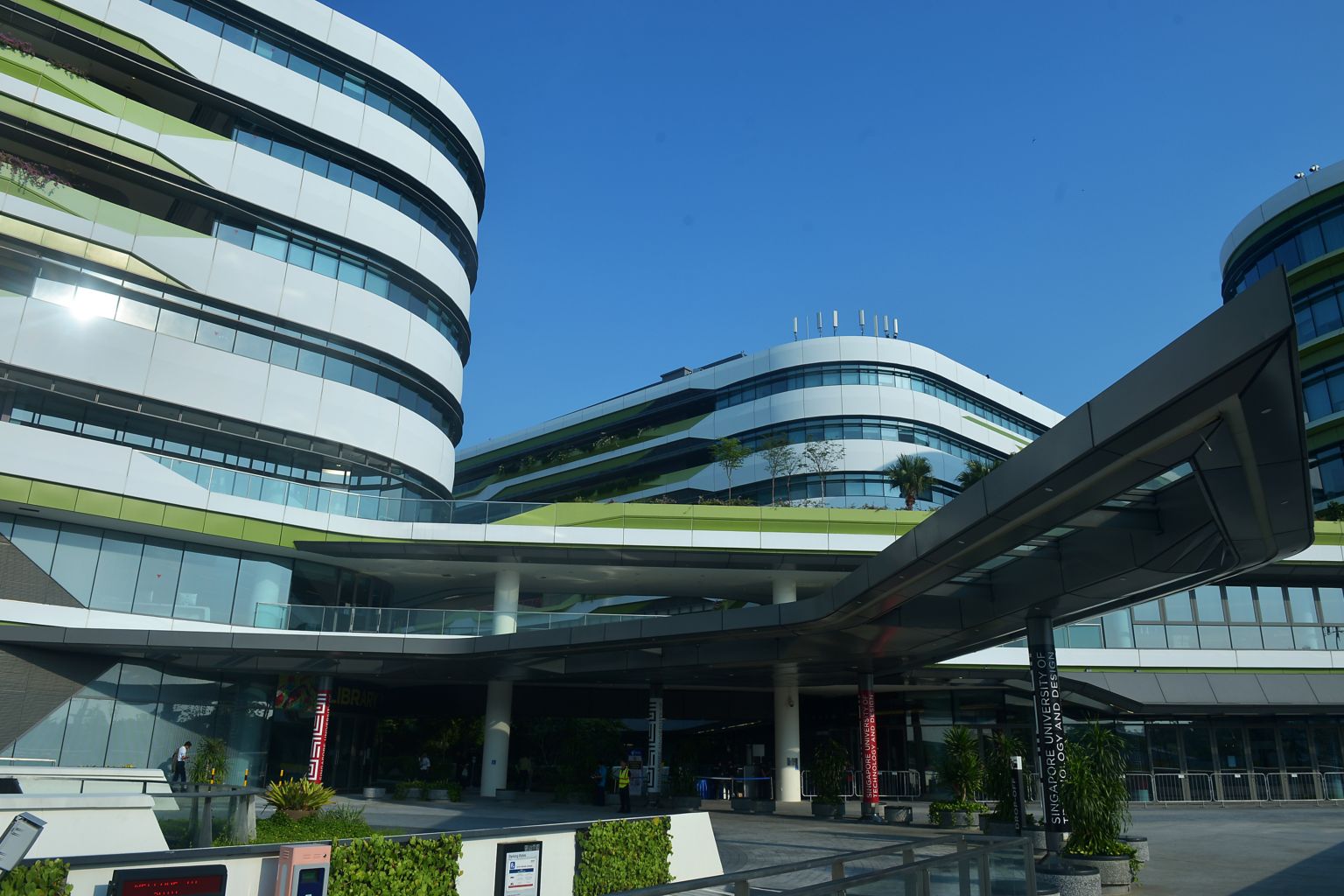 LearnableAsia's tweet card. The new Community Grant will cover more than 800 undergraduates each year. Read more at straitstimes.com. Read more at straitstimes.com.