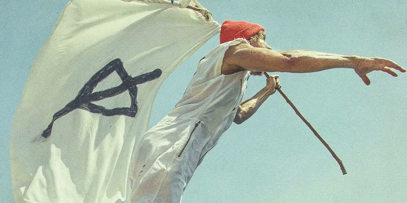 ArepaWeb's tweet card. El cantautor Dani Macaco ha regresado con un nuevo álbum de estudio, Futuro Ancestral, disponible desde hoy en todas las plataformas digitales. Este