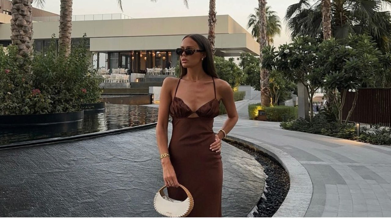 Grazia_me's tweet card. The sweltering summer months are officially behind us and alfresco dining season has made its return to Dubai. Here are the best restaurants to visit.