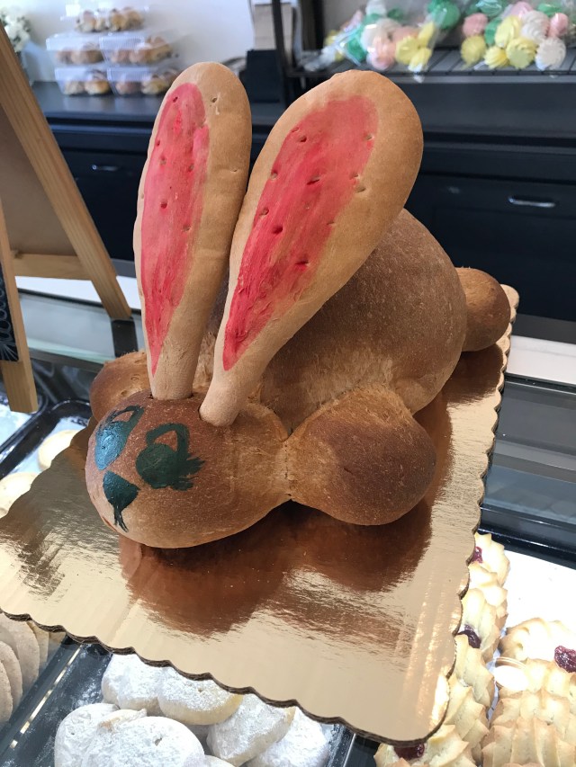 jeffpowers's tweet card. Happy Easter! Bothell Bakery Bunny – Hillcrest Bakery The call from the sun and the upwardly creeping mercury successfully lured me to some rural roads in the Snohomish River valley. It was a…