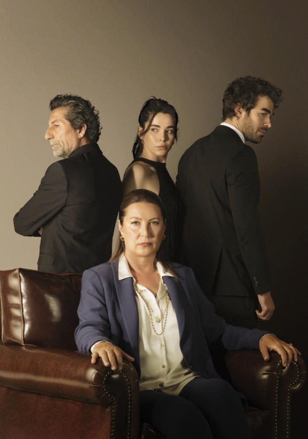 BlogSocialTv1's tweet card. Tradimento chiude su Canale 5 con un finale intenso tra verità nascoste scelte decisive e colpi di scena. In Tv