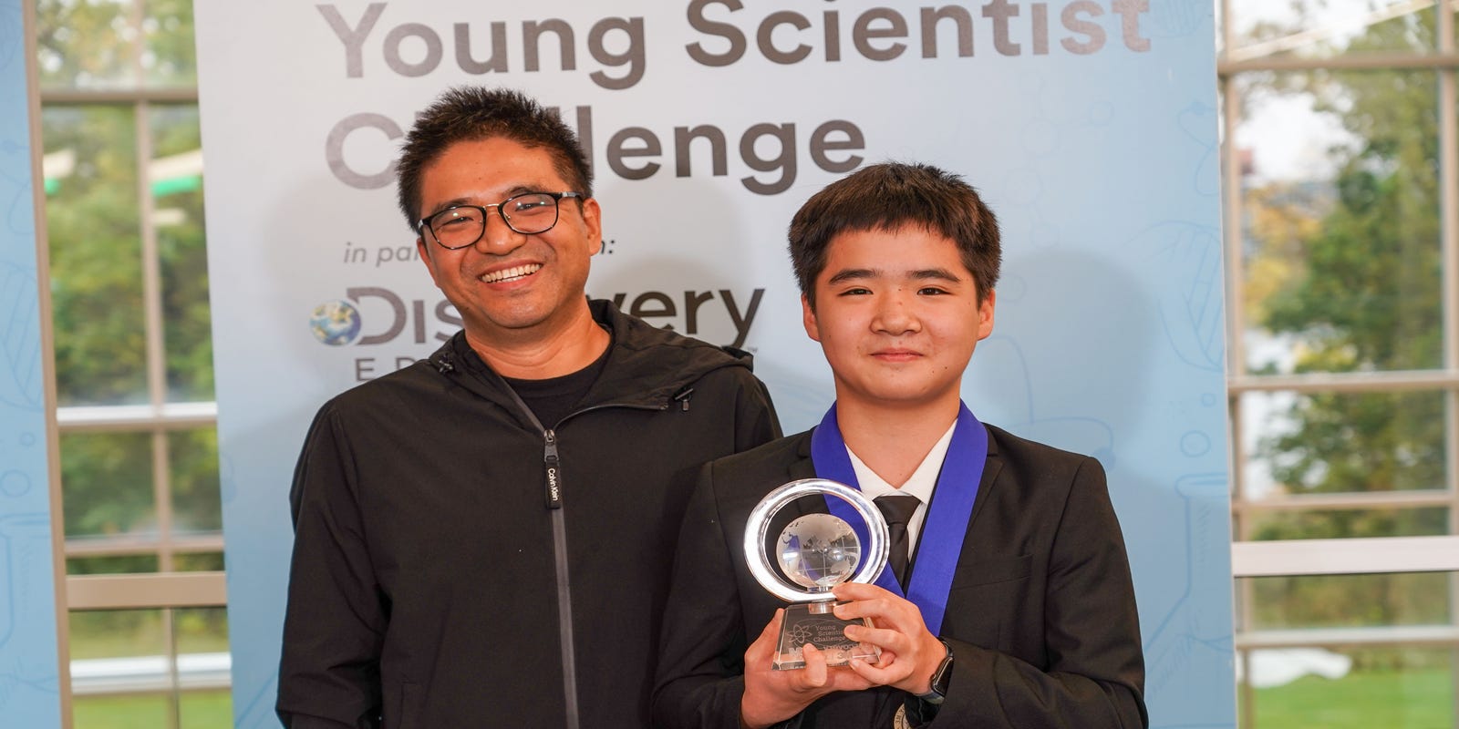 JessicaLongly's tweet card. Kevin Tang is an eighth-grader in California who won $25,000 and the title of “America’s Top Young Scientist” for his science fair project.