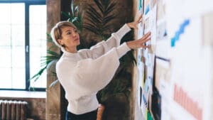 jrespoir6's tweet card. While tech’s fastest-rising stars preach diversity, a shocking truth hides in plain sight: women hold a mere 18% of their board seats, leaving over a third completely devoid of female leadership.