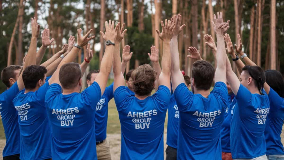 Margaret_Dal's tweet card. Ahrefs group buy make premium SEO tools affordable. Discover the benefits, risks, and alternatives to buying shared Ahrefs accounts!