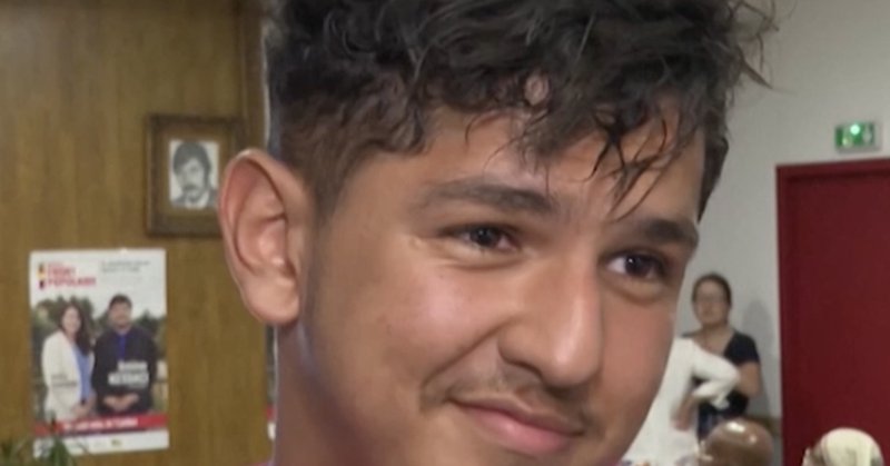 Tweet card summary image