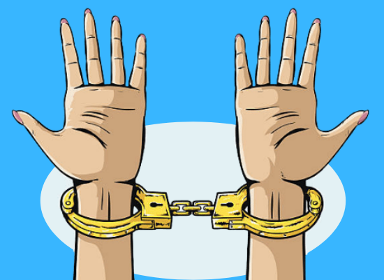 RemoteWorkDAO's tweet card. Playing it safe is the riskiest choice of all.