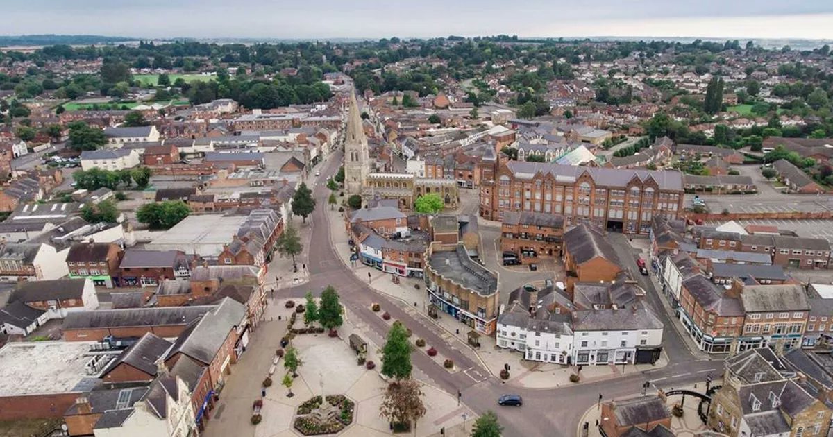 _ADPV's tweet card. 'I love these shots and I think they show the area in a new, wonderful light'