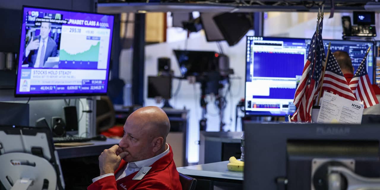 EpicPlain's tweet card. Bitcoin price slides, delayed jobs report doesn’t make Fed’s path clearer, Walmart beats expectations as shoppers flock to bargains, and more news to start your day.