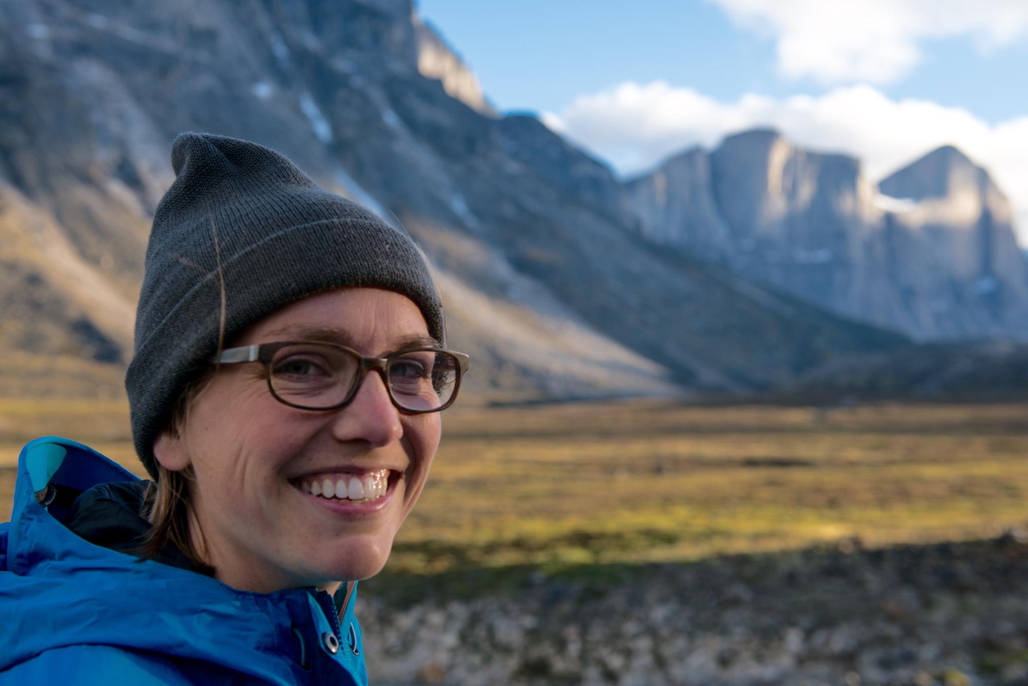 SEIS_SCOPED's tweet card. With the help of Sarah Crump, her family, and friends, INSTAAR has established a fellowship in her name. Please help us raise an endowment sufficient to support