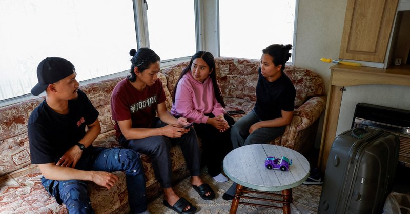 Tweet card summary image