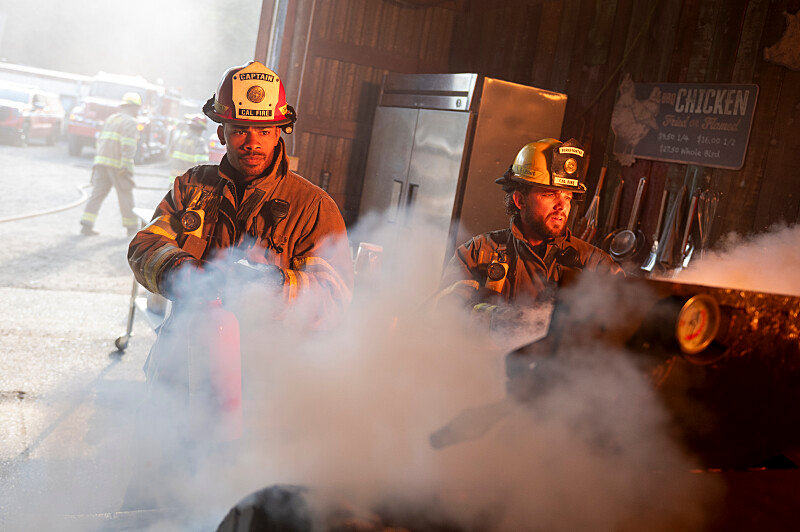 TheTVCave's tweet card. Your snappy, scroll-stopping guide to everything worth watching today.Welcome back, Cave Dwellers! It’s November 21, 2025, and today’s TV lineup is stuffed tighter than a Thanksgiving fridge. We’ve...