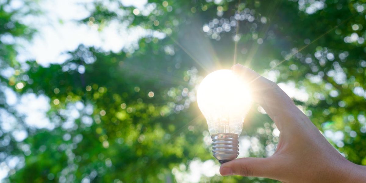 plainfx's tweet card. Clean tech companies have the potential to solve the world’s energy problems. Here are key financing and regulation issues facing clean tech startups.