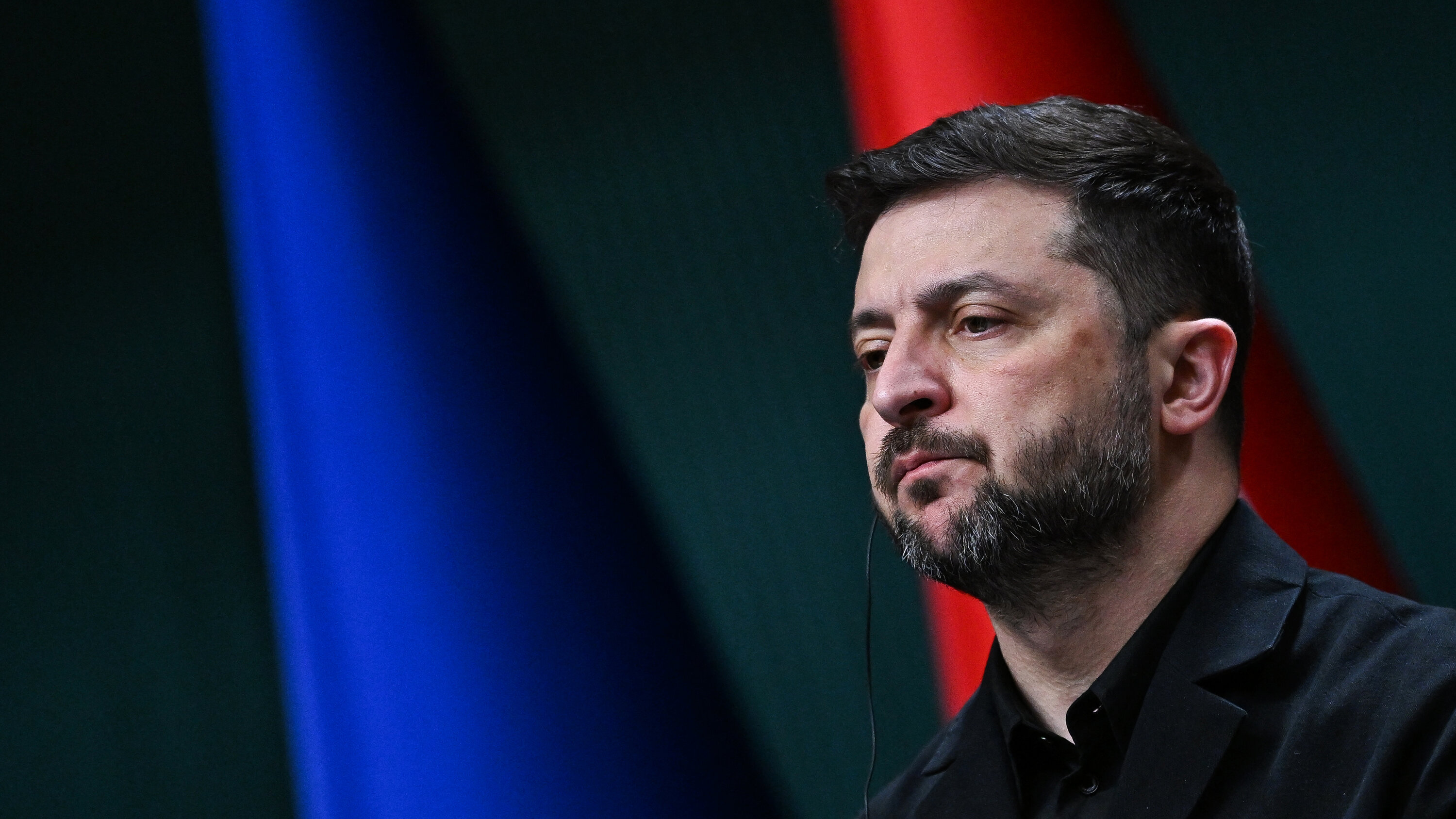 SethAbramson's tweet card. The 28-point proposal would require Kyiv to surrender territory, reduce the size of its army and relinquish some weaponry, according to officials familiar with the proposal.