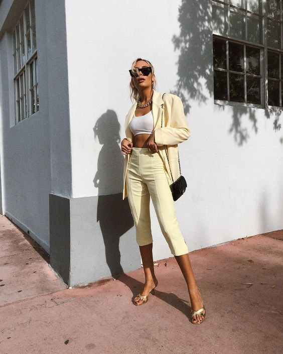 bloglovin's tweet card. Capri pants, also known as cropped pants or pedal pushers, are a classic style that has been a fashion favorite for decades. Originally popularized by