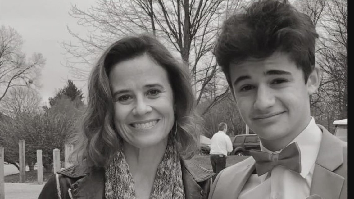 birdielight2021's tweet card. Dr. Beth Weinstock said her son took an herbal supplement Kratom. She learned later it was laced with fentanyl.