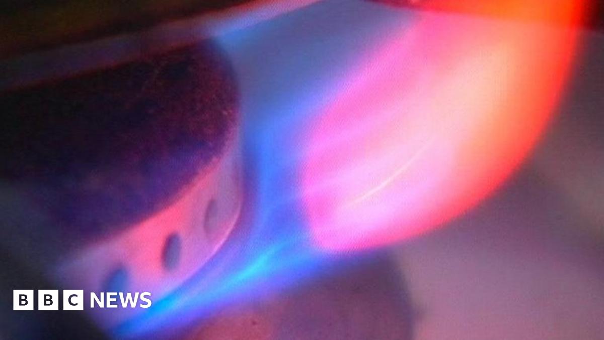 EcoWebplus's tweet card. Energy suppliers risk "undermining public confidence" in the market by failing to respond to falling wholesale prices, regulator Ofgem says.