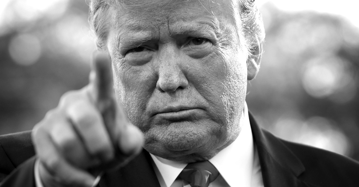 Peter_Wehner's tweet card. The country is witnessing the steady, uninterrupted intellectual and psychological decomposition of Donald Trump.