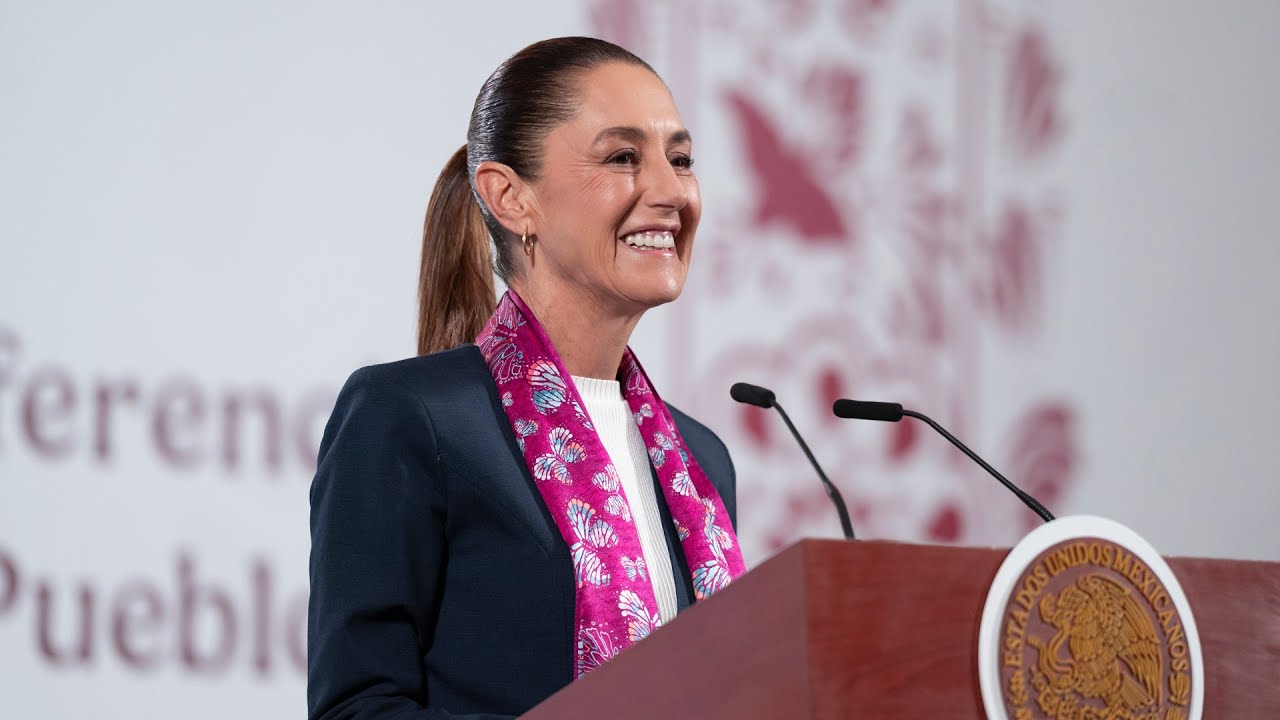 SICT_QUERETARO's tweet card. Conferencia de prensa en vivo. Viernes 21 de noviembre 2025 |...