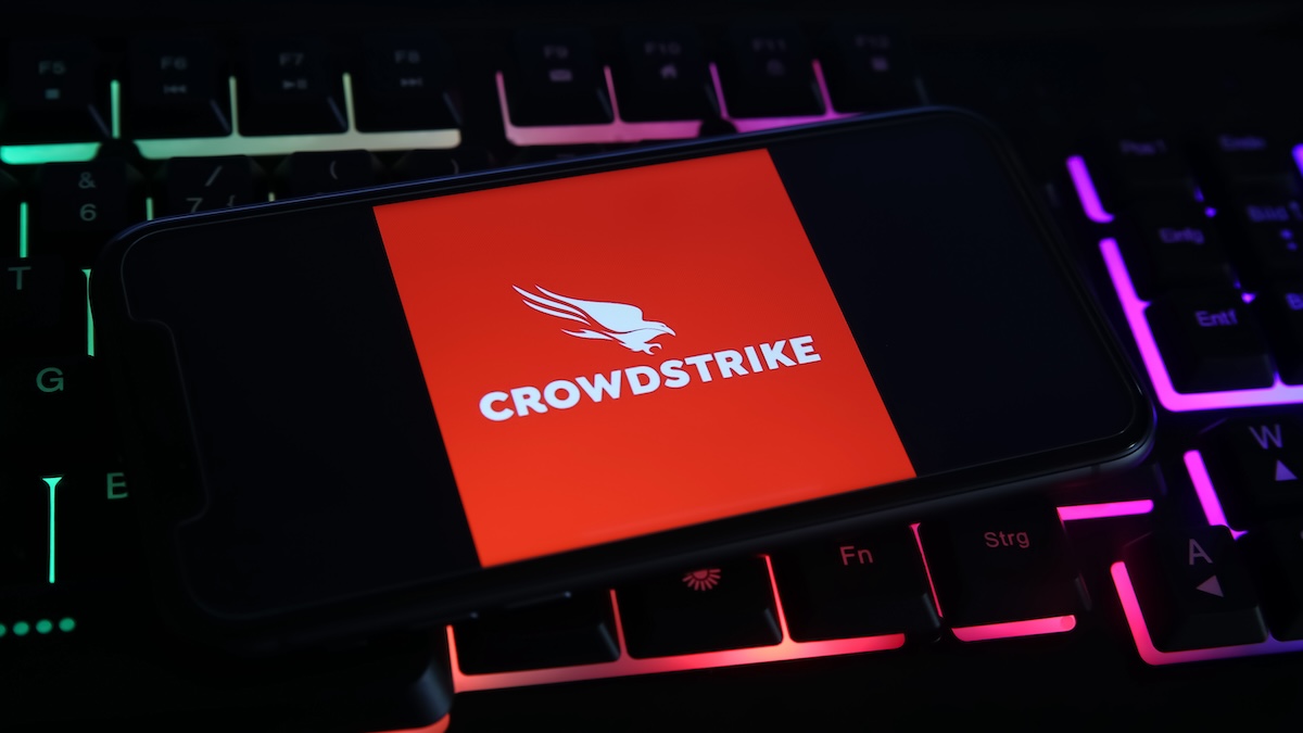 Cyberwald_talks's tweet card. CrowdStrike dismissed claims that the Falcon EDR sensor bug could be exploited for privilege escalation or remote code execution.