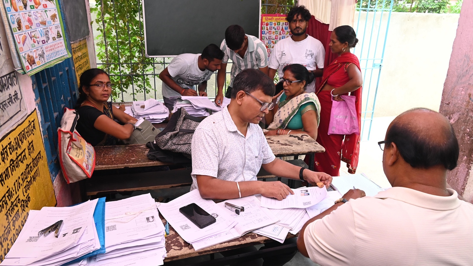 RitikaChopra__'s tweet card. Supreme Court resumes hearing on Bihar SIR today; Three aspects of the 2002–03 exercise remain at odds with the Commission’s defence of the current intensive revision exercise