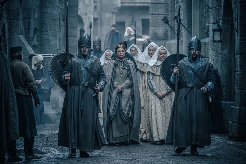 DiaBonaerense's tweet card. La miniserie alemana, de los creadores de Resident Evil, promete batallas impactantes, magia ancestral e intrigas políticas. Se estrenará en exclusiva para Latinoamérica el 14 de diciembre y busca...