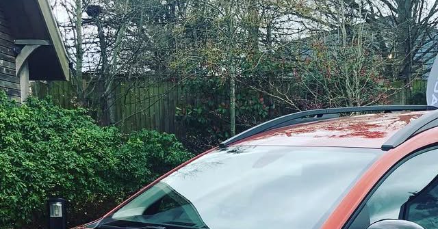 Tweet card summary image