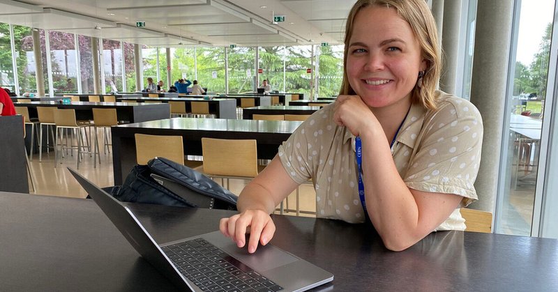 Tweet card summary image