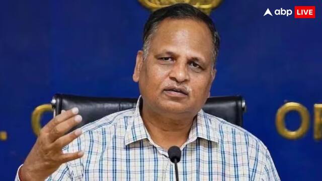 ABPNews's tweet card. Satyendra Jain: AAP नेता और दिल्ली सरकार के पूर्व मंत्री सत्येंद्र जैन के खिलाफ ED ने एक और कार्रवाई की है. जांच एजेंसी ने ये कार्रवाई मनी लॉन्ड्रिंग कानून (PMLA) के तहत की है. 