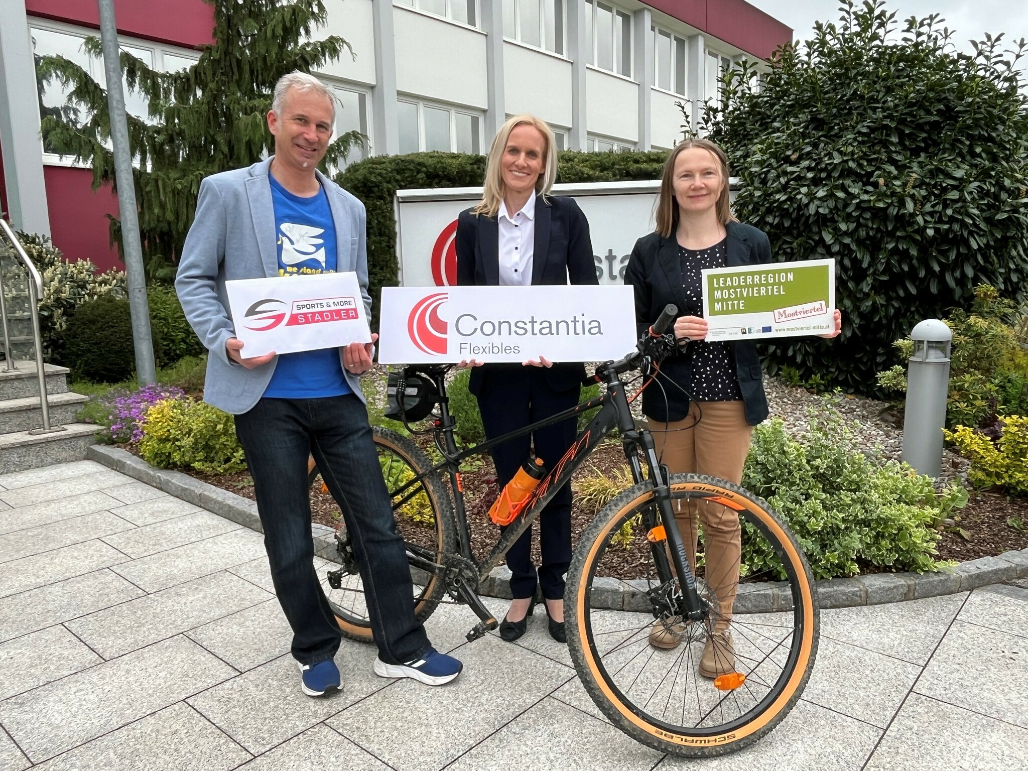 DFischbichler's tweet card. Die LEADER Region Mostviertel-Mitte führt derzeit in den 39 Mitgliedsgemeinden eine Online-Jugendbefragung durch. Dabei liegt der Schwerpunkt auf den lokalen Angeboten und auf dem Bezug der Jugendl...