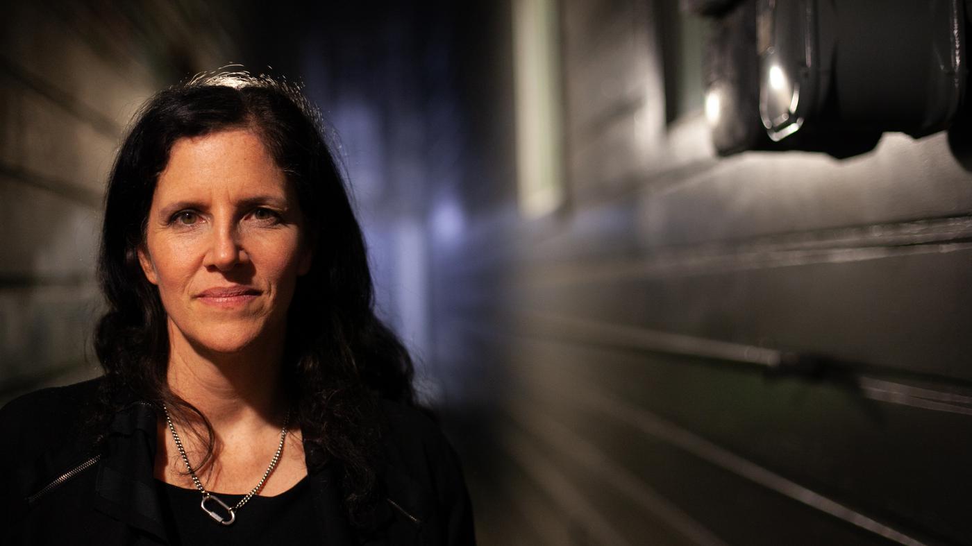 _birgitrieger's tweet card. Oscarpreisträgerin Laura Poitras enthüllte einst die Snowden-Story. Ihr neuer Film zeigt: Regierungen betreiben Handyüberwachung mit gefährlichen Cyberwaffen aus Israel.