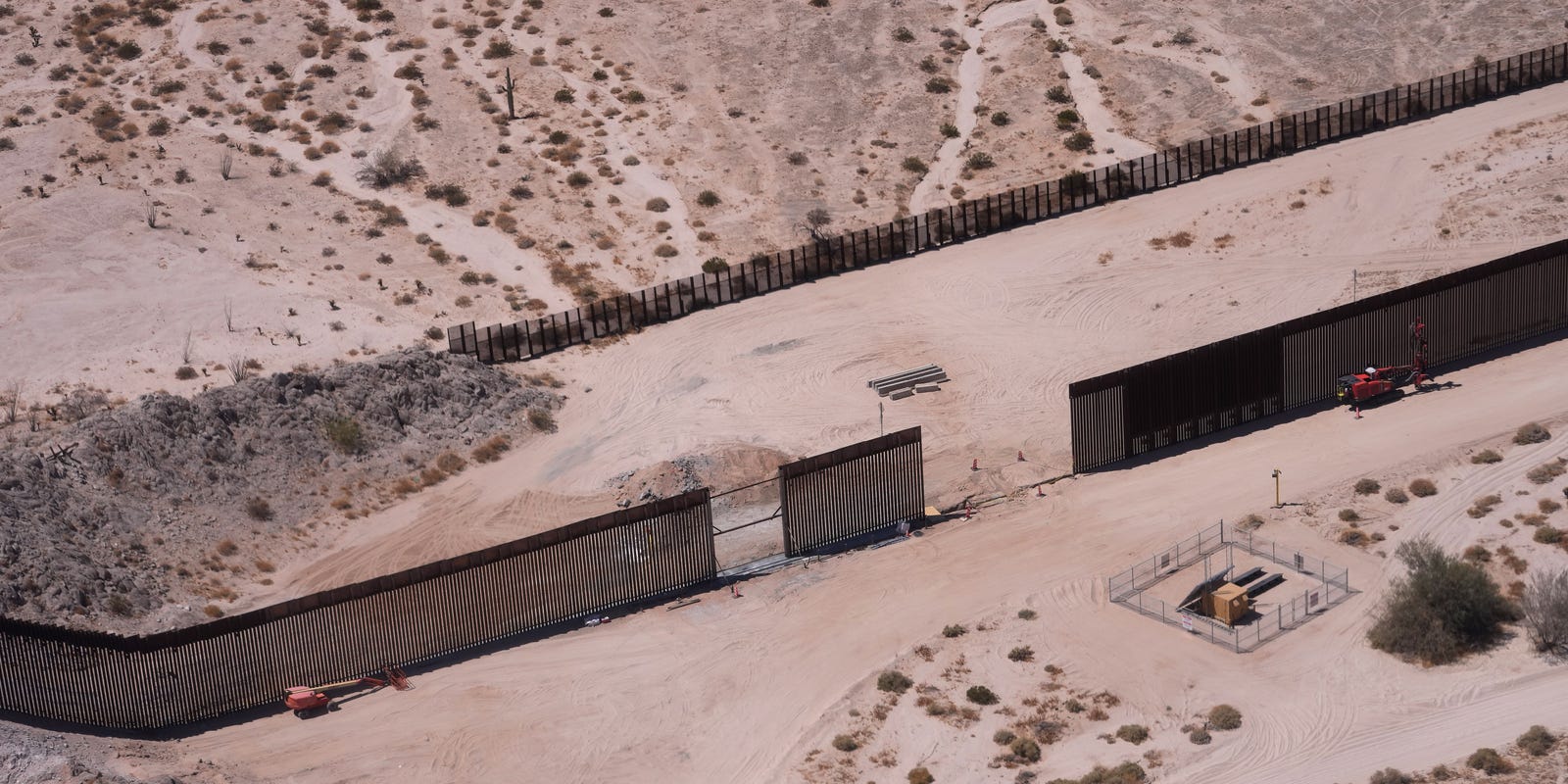 dannowicki's tweet card. U.S. Customs and Border Protection announced a $4.5 billion dollar investment during the ongoing government shutdown.