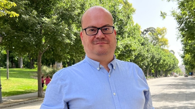 dircomfidencial's tweet card. "Los paradigmas de inversión en publicidad cambian constantemente como reacción al comportamiento de las audiencias".