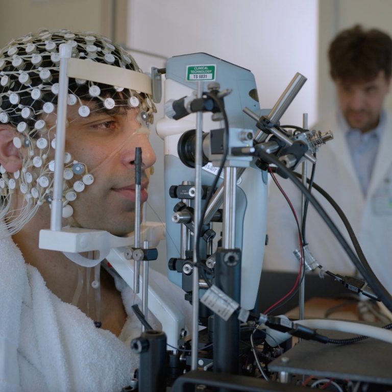 StanfordMed's tweet card. Humans and mice share persistent brain-activity patterns in response to adverse sensory experience, Stanford scientists find, opening a window to our emotions and, perhaps, neuropsychiatric disorders.