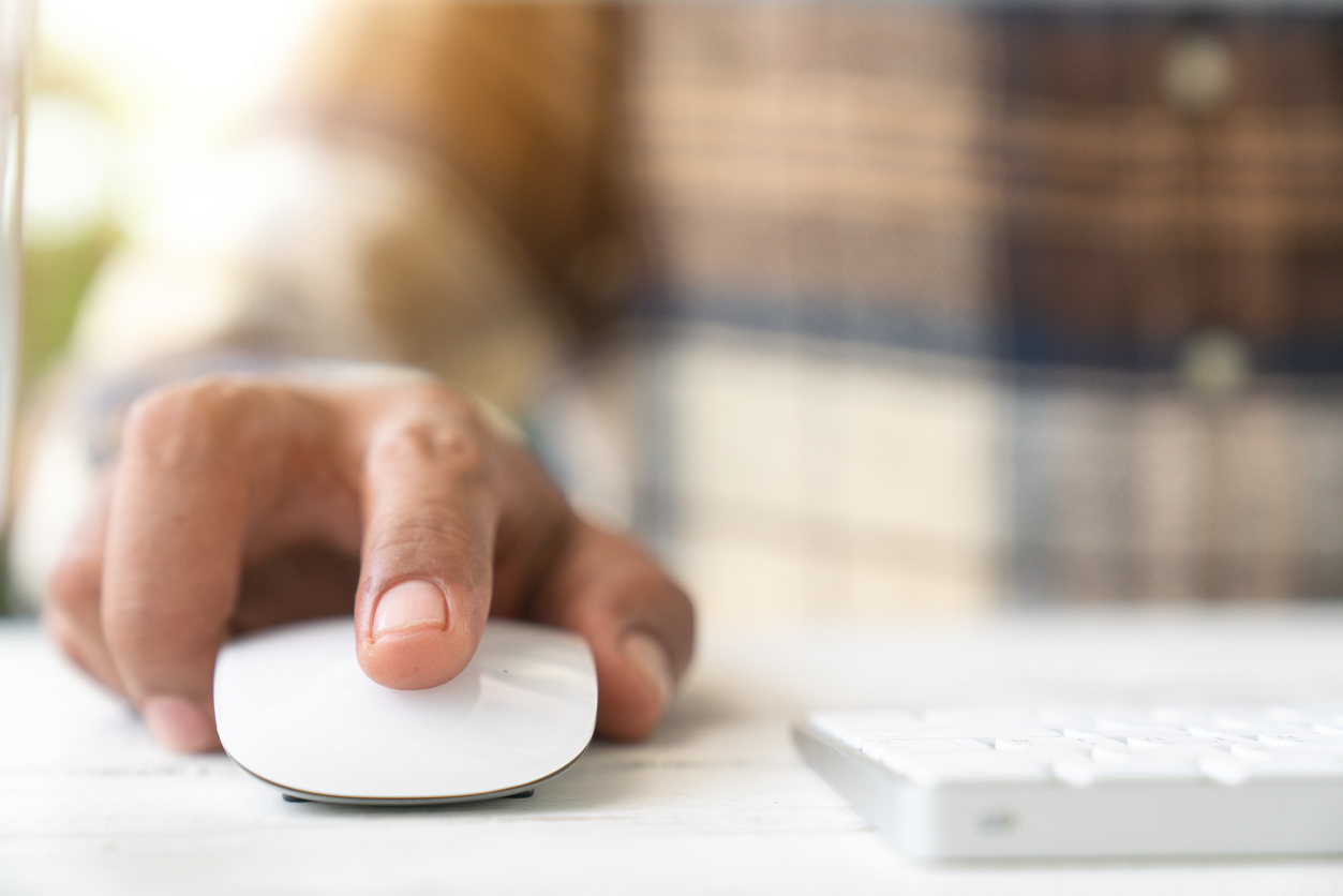 onsip's tweet card. The click-to-call feature comes in many forms. Discover how your customers, site visitors, and coworkers can all use click-to-call at your business!