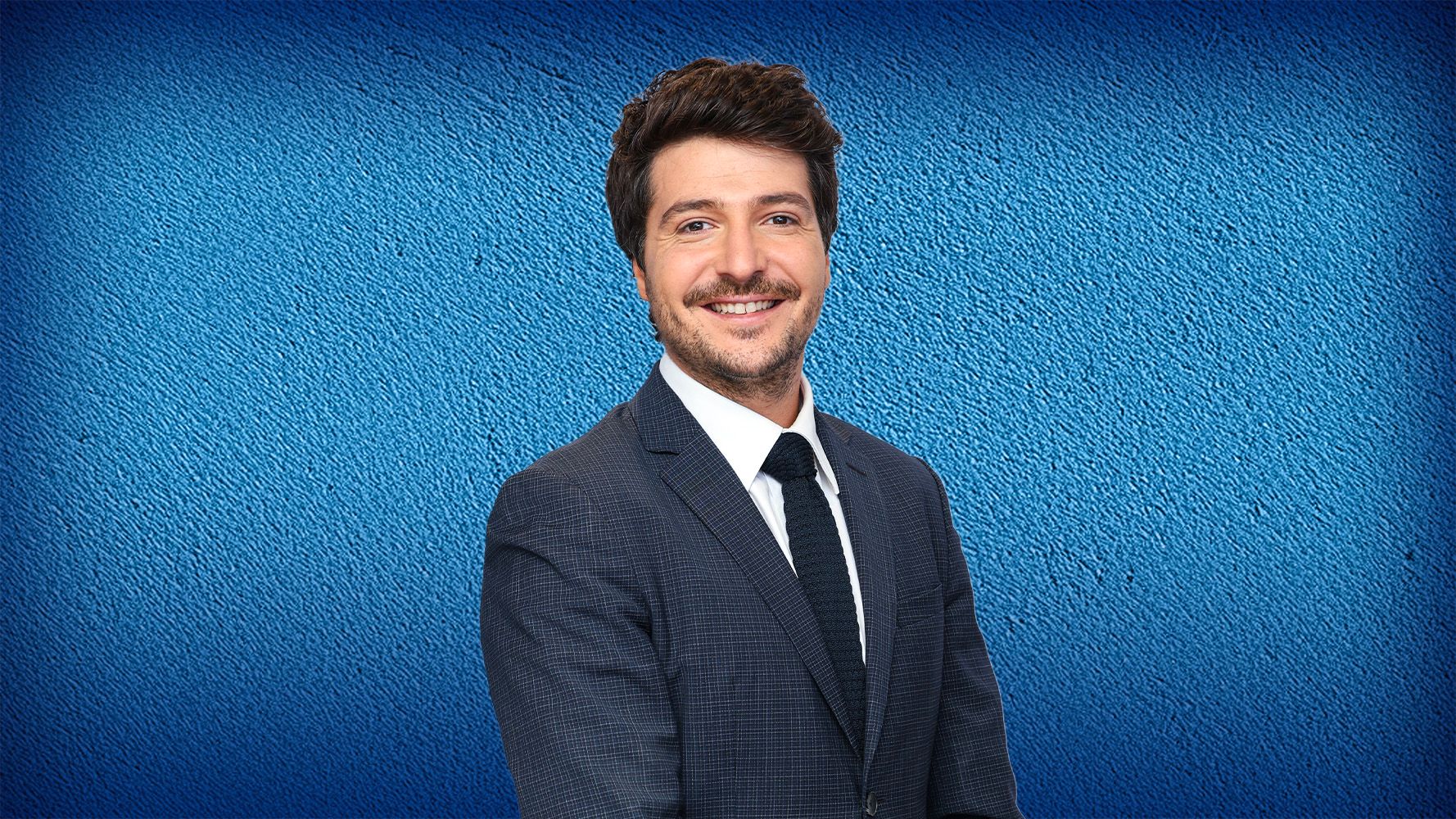 Europe1's tweet card. Eliot Deval revient, sans concession, sur tous les sujets qui font l'actualité. Vous voulez réagir ? Appelez-le 01.80.20.39.21 (numéro non surtaxé) ou rendez-vous sur les réseaux sociaux d’Europe 1...