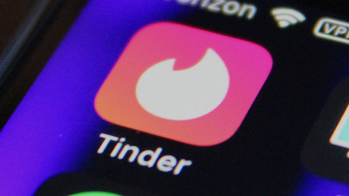 TechCrunch's tweet card. Tinder is testing a feature called Chemistry that will get to know users through questions and, with permission, will access Camera Roll photos on their phones to learn more about their interests and...