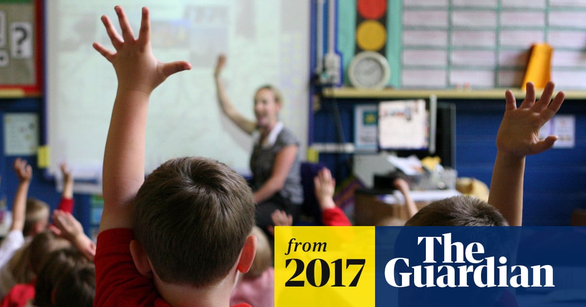 Upp_Maths's tweet card. Leicestershire primary plans to close at lunchtime on Fridays, while other schools are shortening the learning week in face of budget cuts