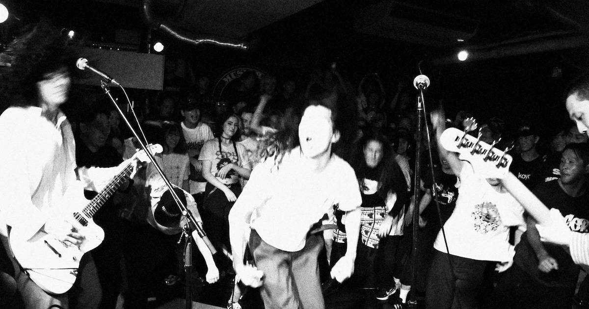 natalie_mu's tweet card. TIVEが今年8月から9月にかけて開催した全国ツアー「核に匹敵する優しさ、それと諦め NIPPON TOUR」の映像がYouTubeで公開された。